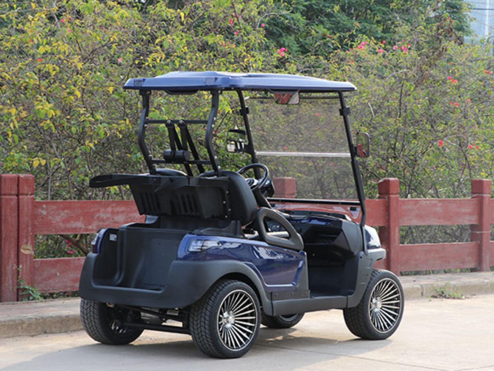 Jannsen-Landmaschinen_WSM-Golffahrzeuge-03